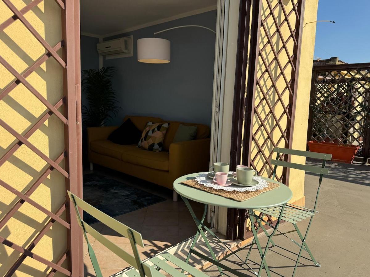Rooftop Via Appia Nuova, Roma Екстериор снимка
