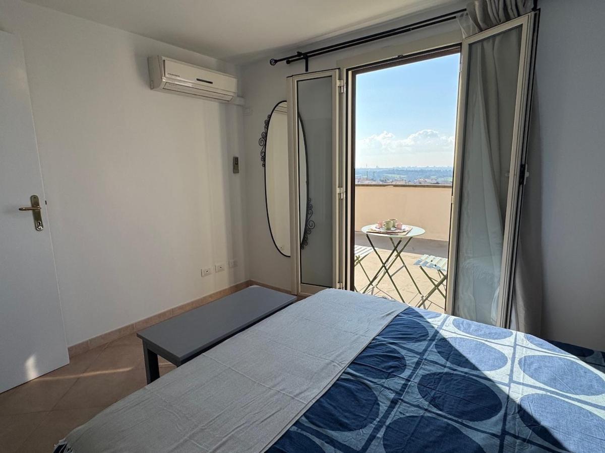 Rooftop Via Appia Nuova, Roma Екстериор снимка